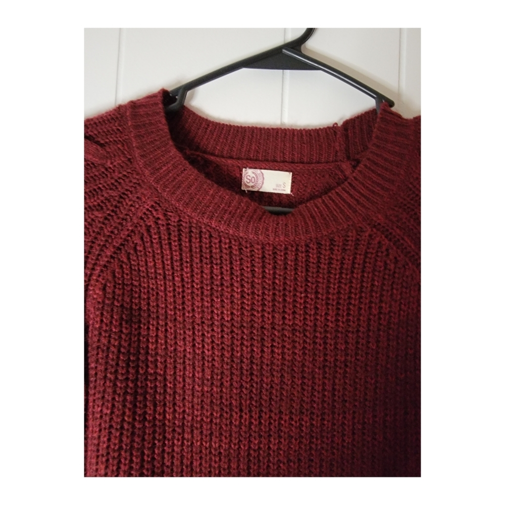 SO BURGANDY SWEATER